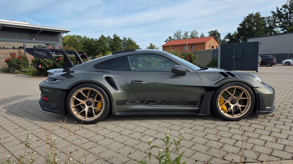 Porsche 992 2025