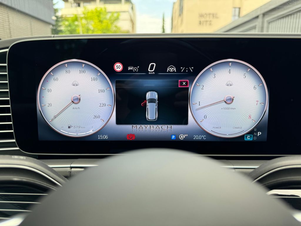 Mercedes-Benz GLS 600