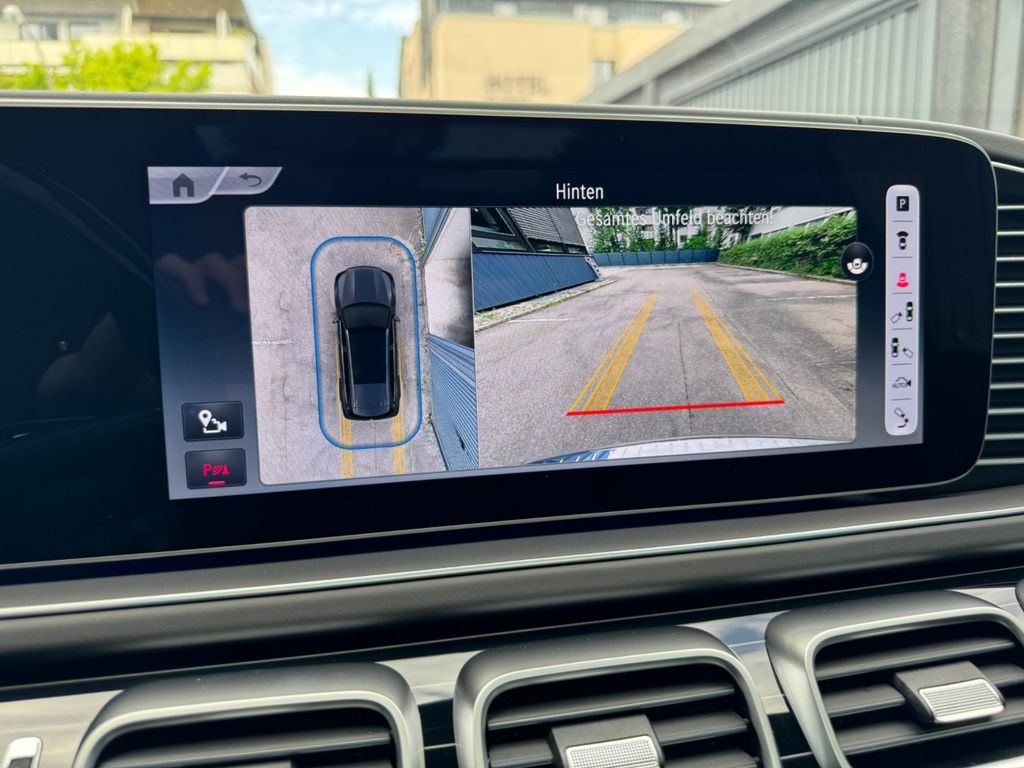 Mercedes-Benz GLS 600