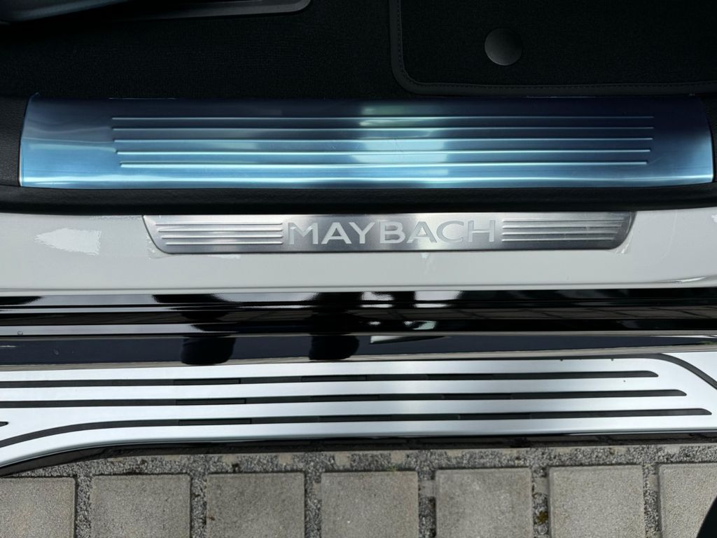 Mercedes-Benz GLS 600