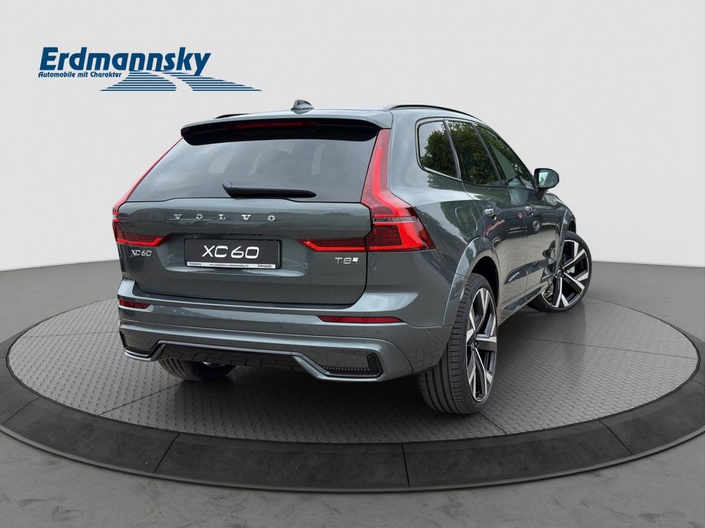 Volvo XC60 2025
