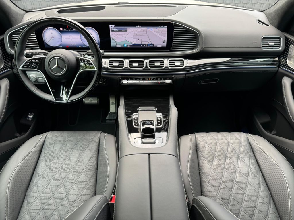 Mercedes-Benz GLS 600