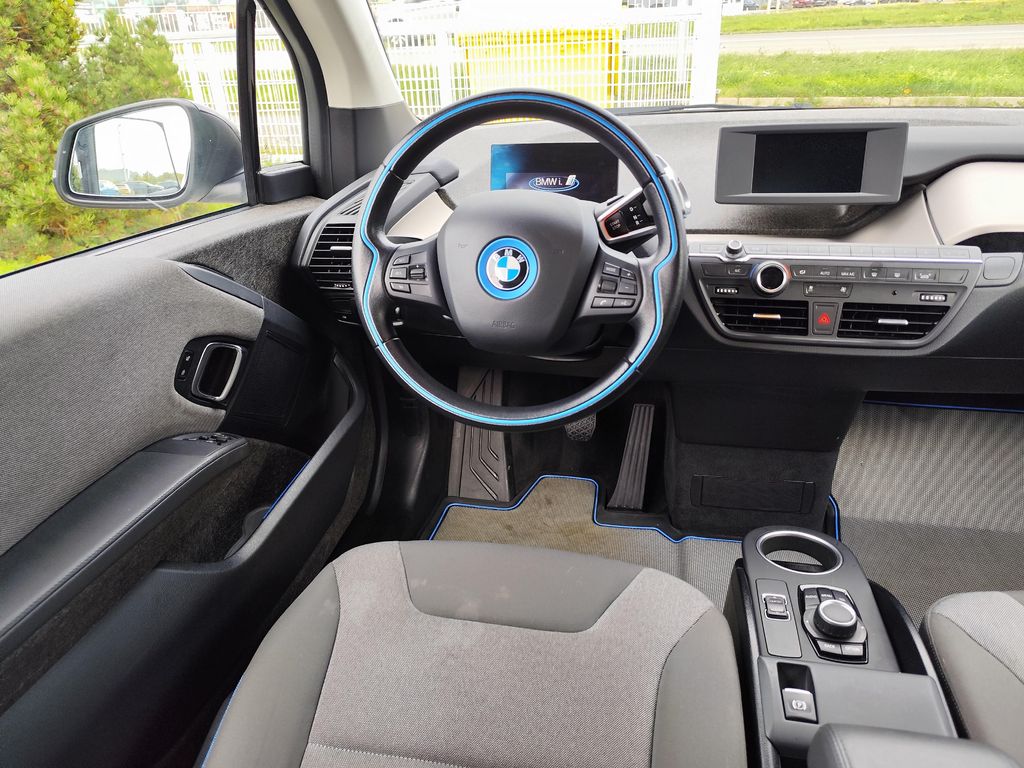 BMW i3 2021
