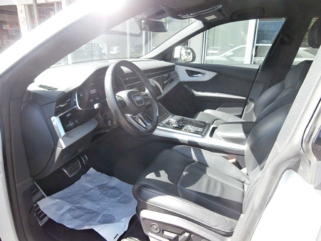 Audi Q8 2021