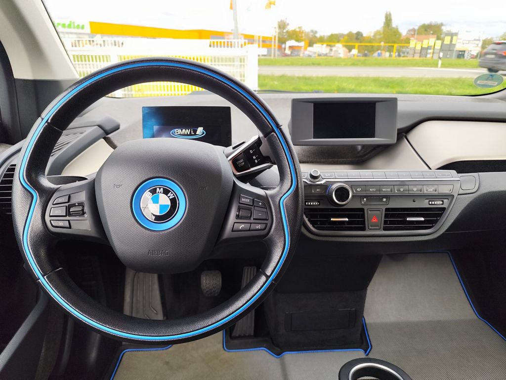 BMW i3 2021