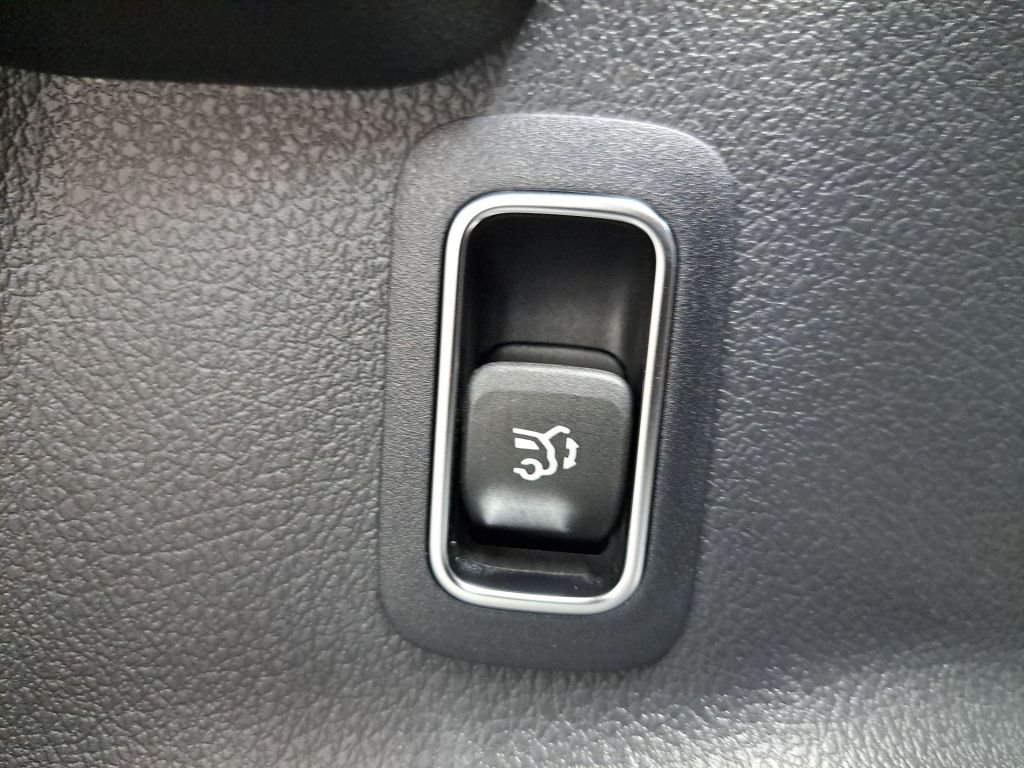 Mercedes-Benz GLA 200 2021