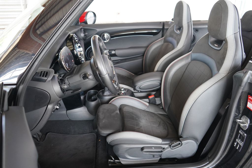 MINI John Cooper Works 2023