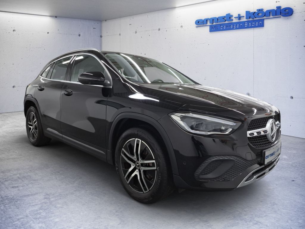 Mercedes-Benz GLA 200 2021