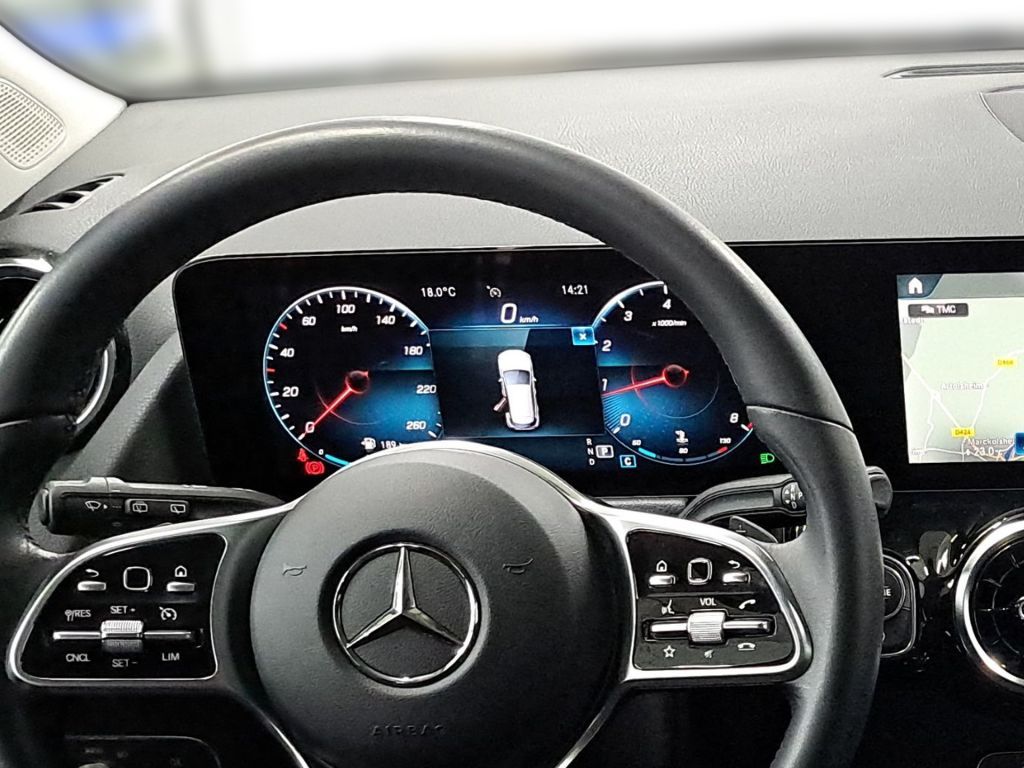 Mercedes-Benz GLA 200 2021