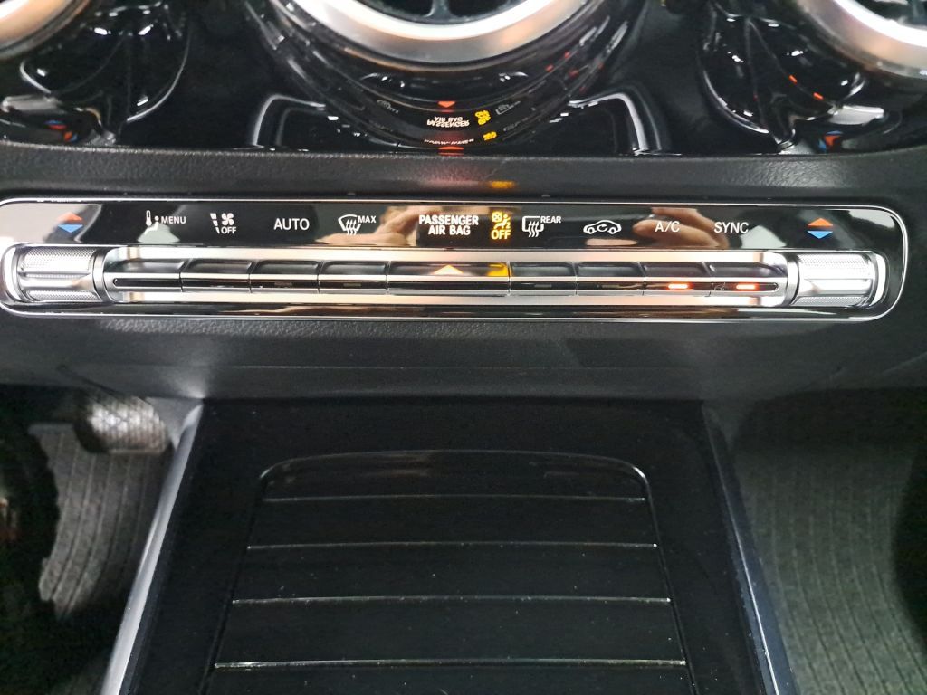 Mercedes-Benz GLA 200 2021