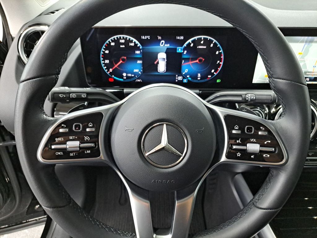 Mercedes-Benz GLA 200 2021