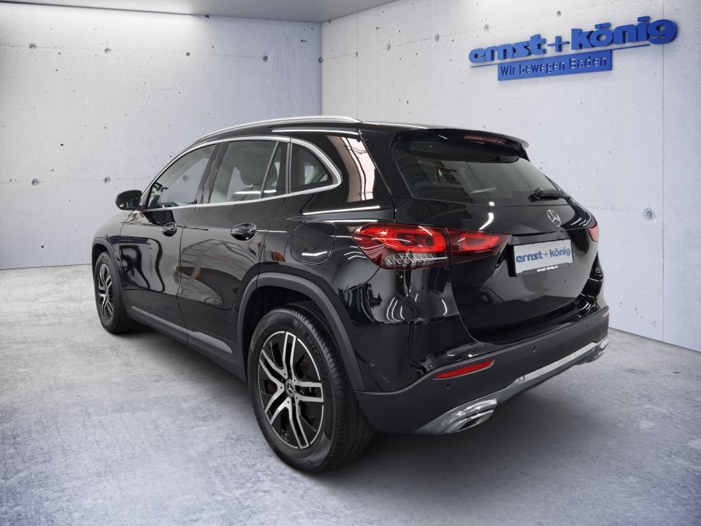 Mercedes-Benz GLA 200 2021