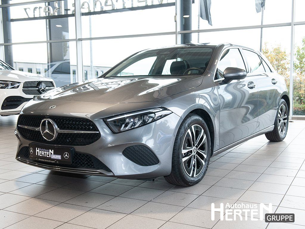 Mercedes-Benz A 200 2025