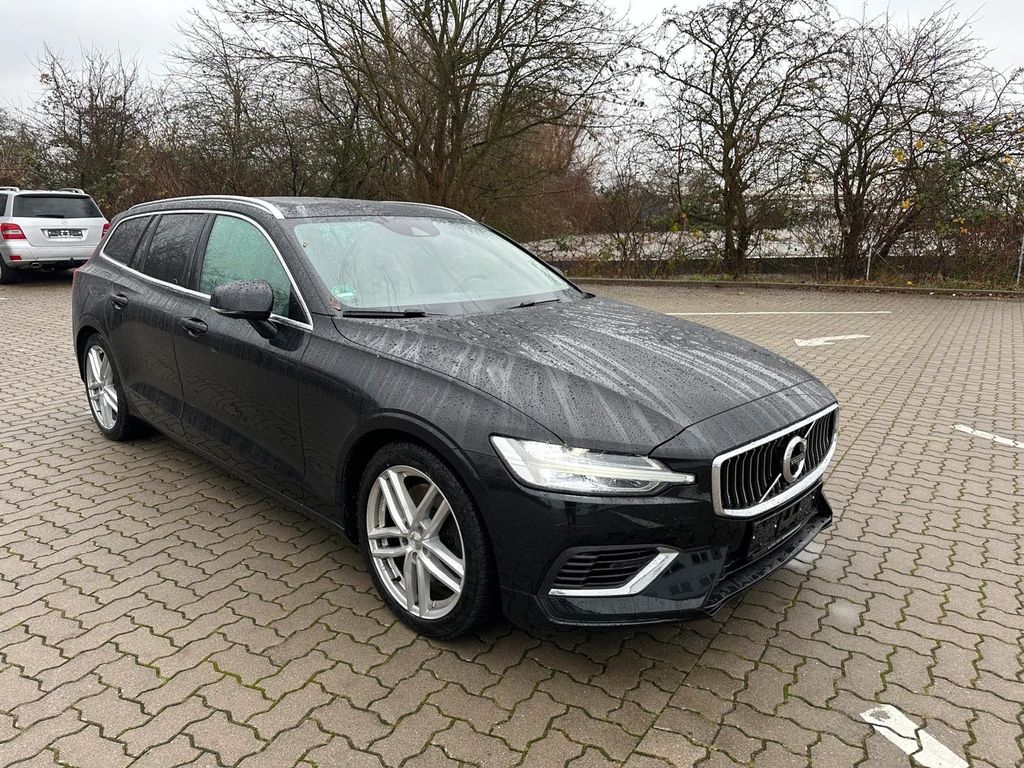 Volvo V60 2021