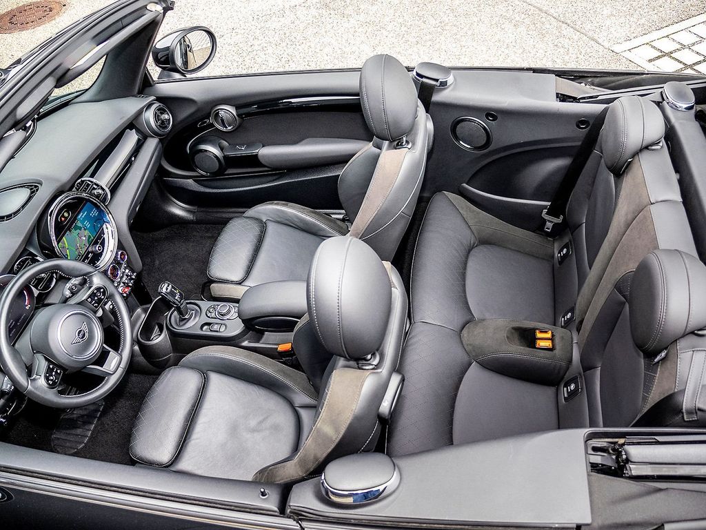 MINI John Cooper Works Cabrio 2022