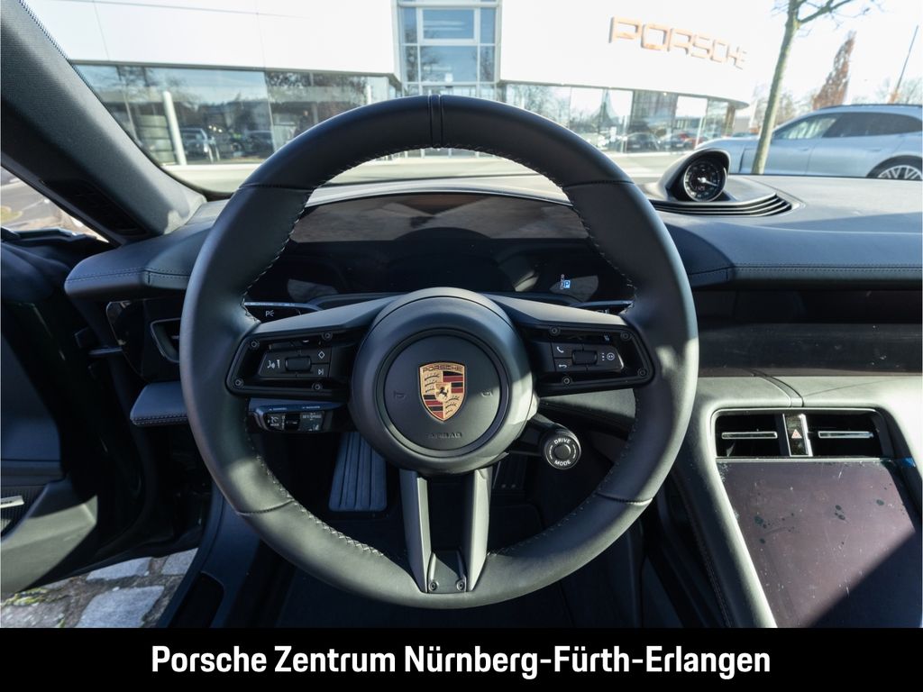 Porsche Taycan 2025