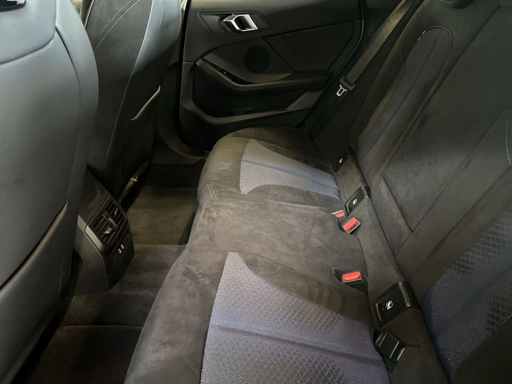 BMW 218 Gran Coupé 2024