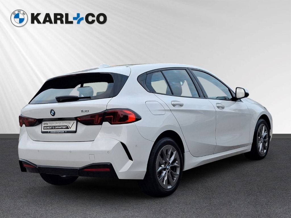 BMW 120 2024