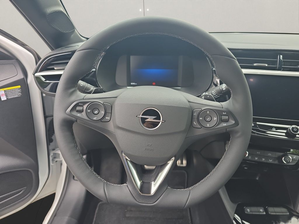 Opel Corsa 2024