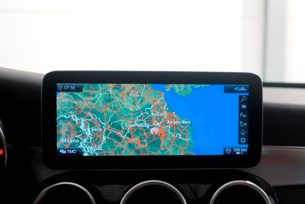 Mercedes-Benz C 300 2020