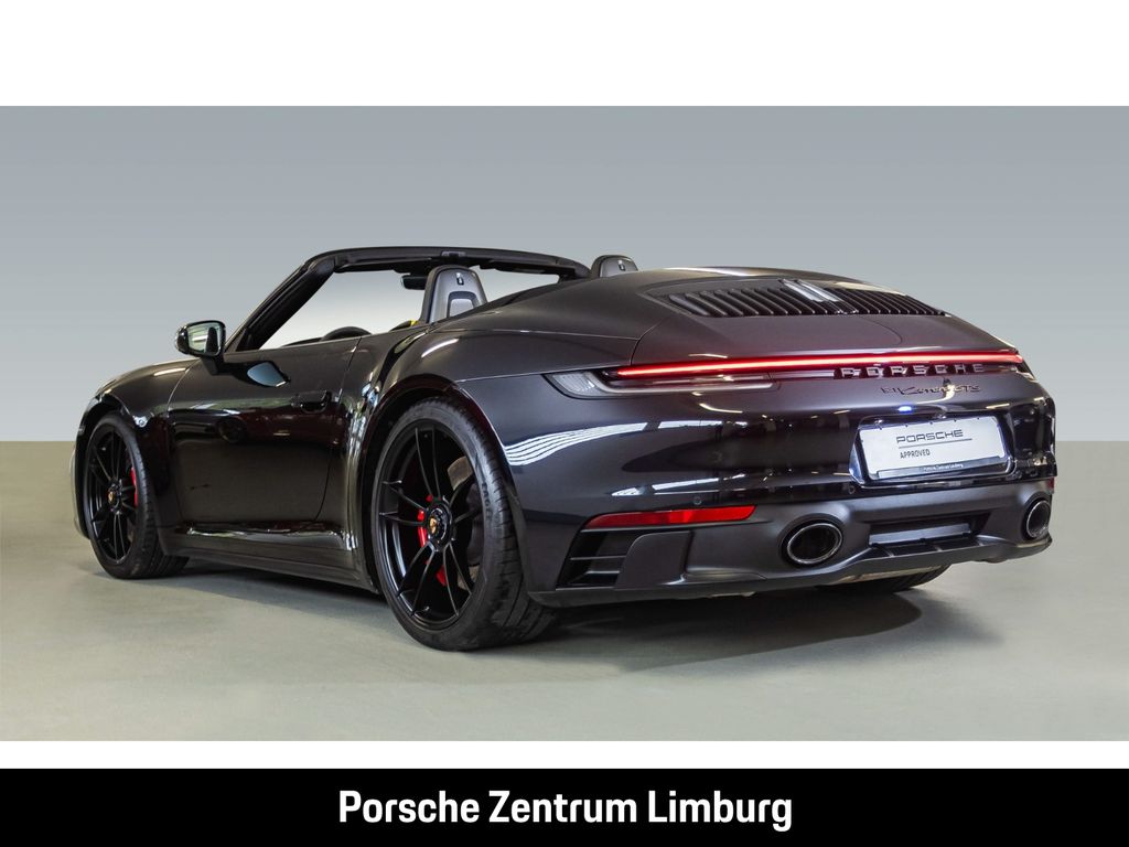 Porsche 992 2022