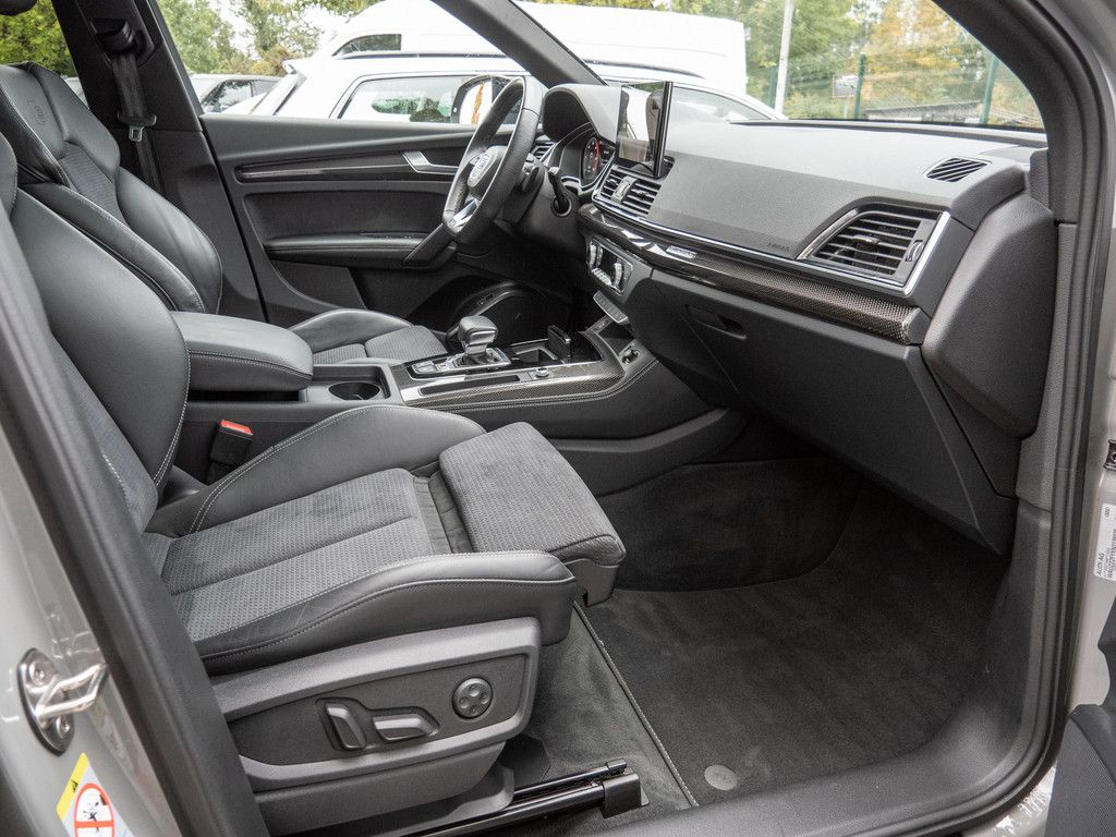 Audi SQ5 2022