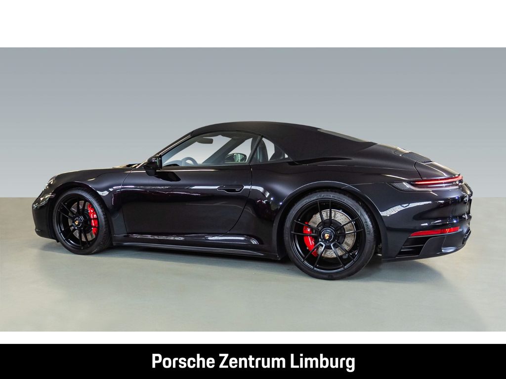 Porsche 992 2022