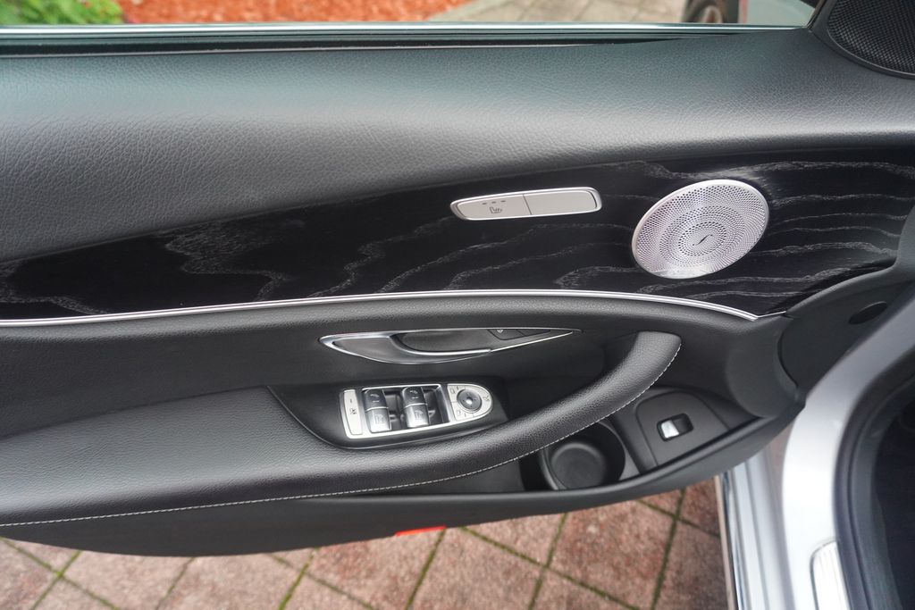 Mercedes-Benz E 300 2020