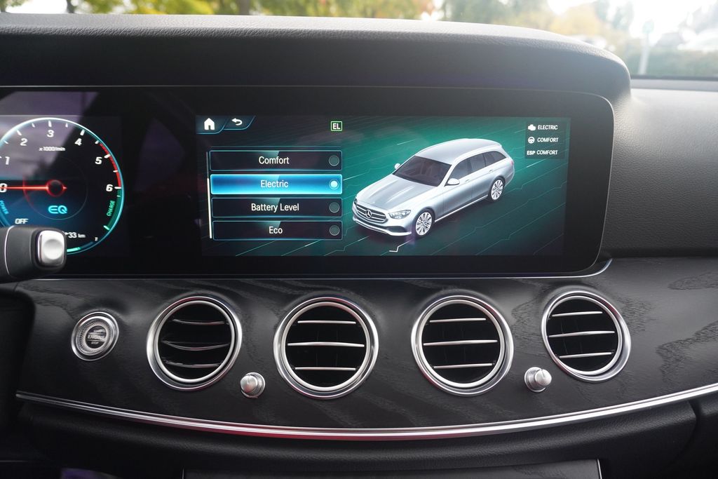 Mercedes-Benz E 300 2020