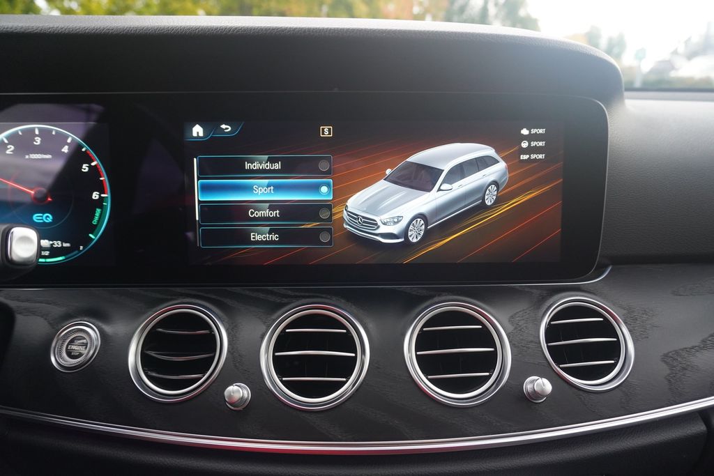 Mercedes-Benz E 300 2020