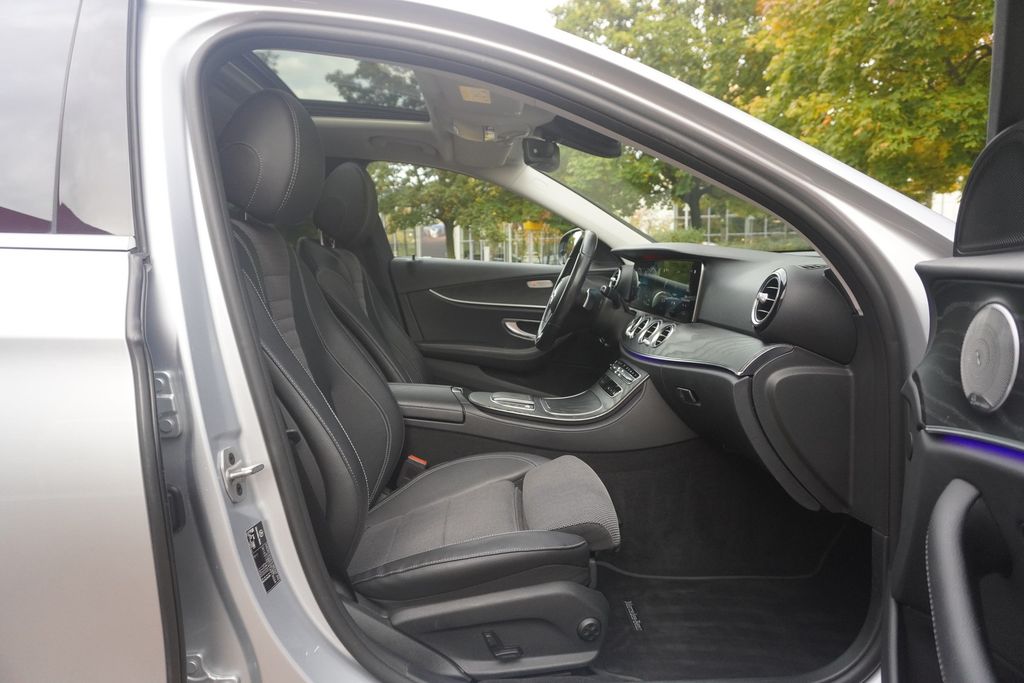 Mercedes-Benz E 300 2020