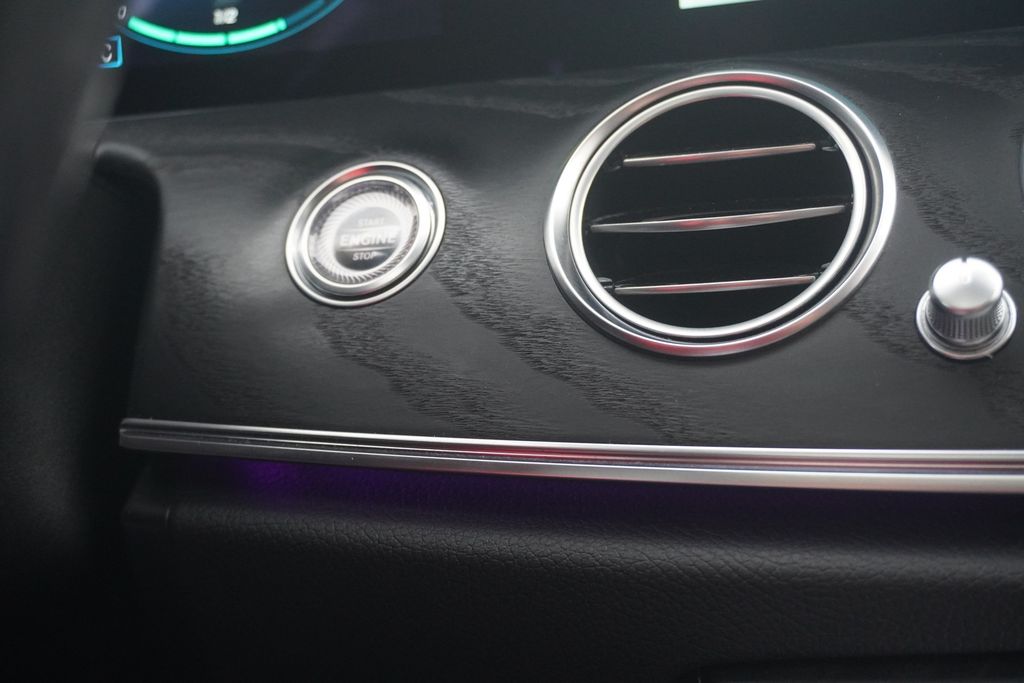 Mercedes-Benz E 300 2020