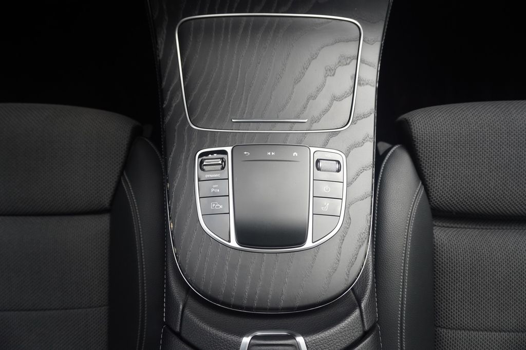 Mercedes-Benz E 300 2020