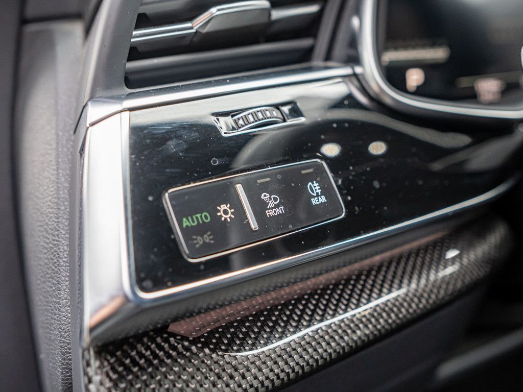 Audi SQ8 2023