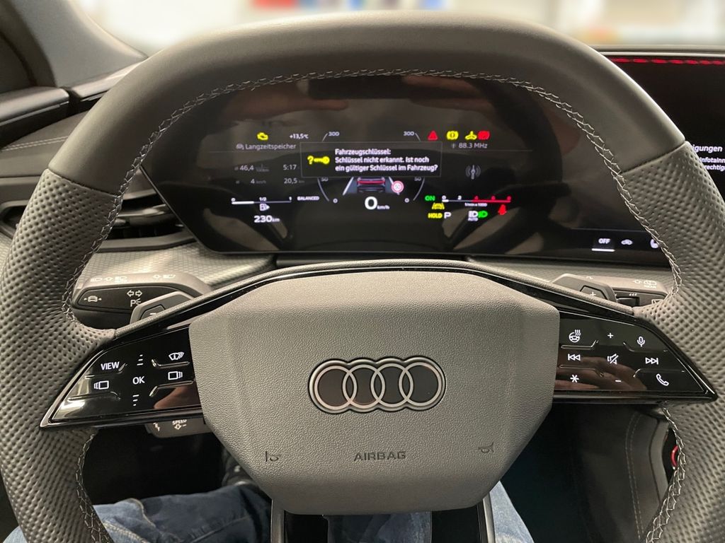 Audi SQ5 2025