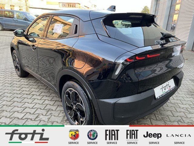 Alfa Romeo Junior 2025