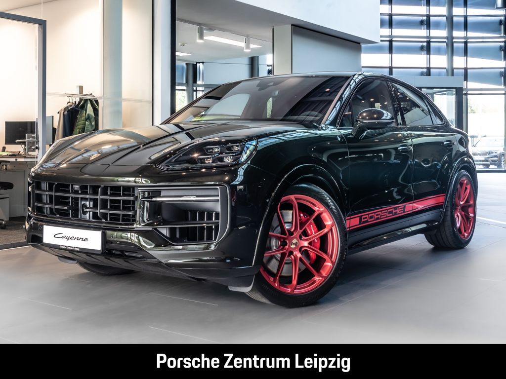 Porsche Cayenne 2025