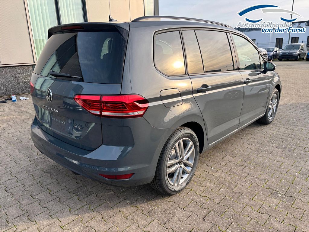 Volkswagen Touran 2025