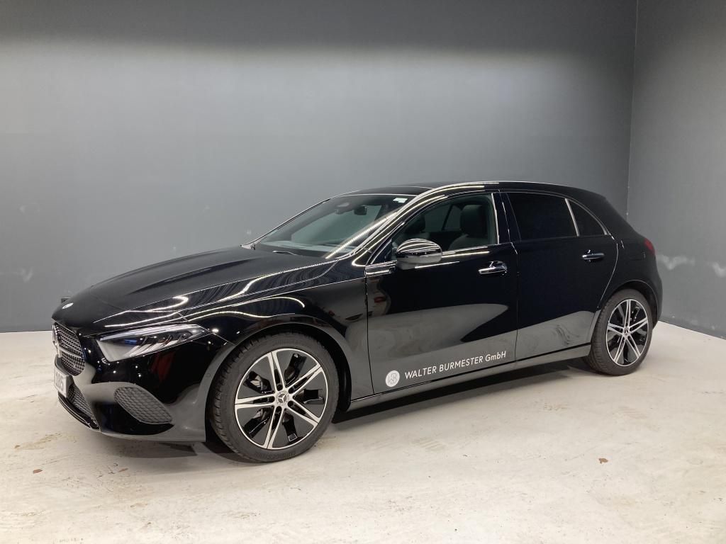Mercedes-Benz A 180 2025