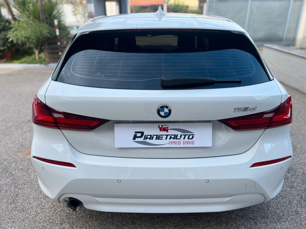 BMW 116 2022