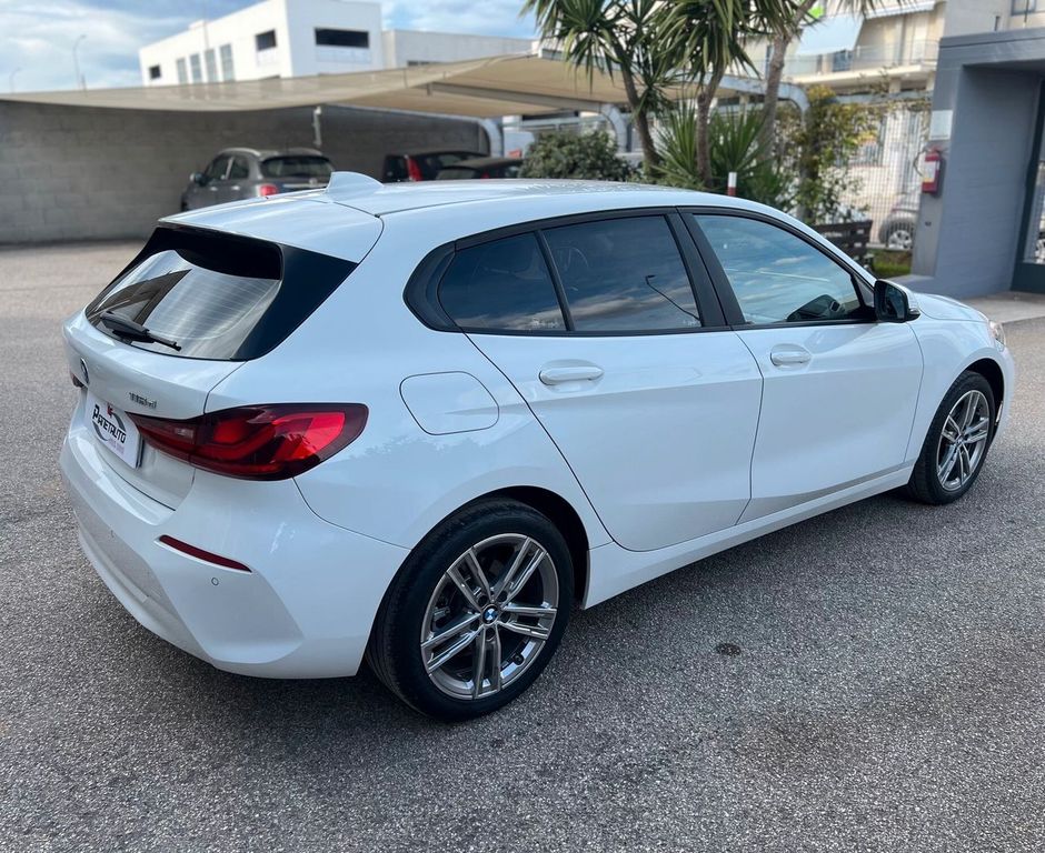 BMW 116 2022