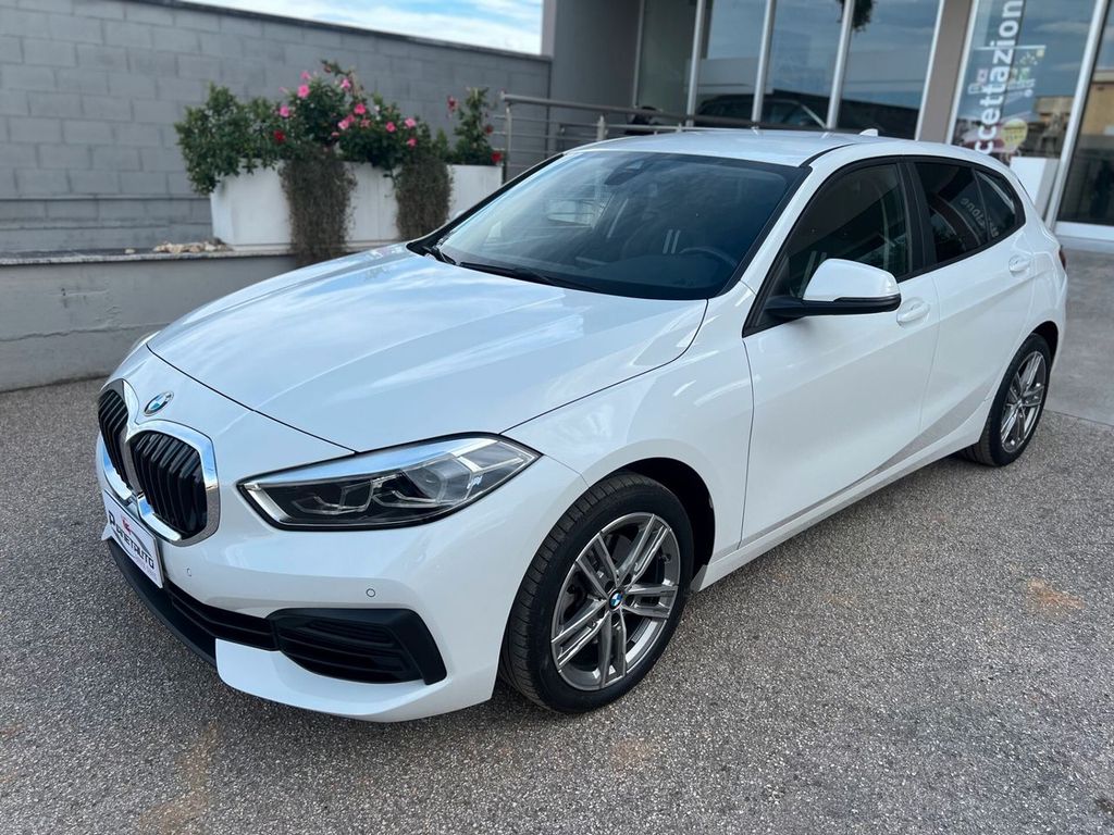 BMW 116 2022
