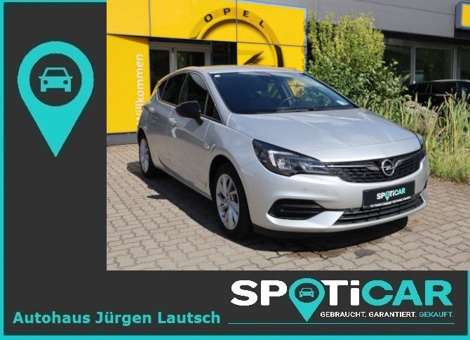 Opel Astra 2021