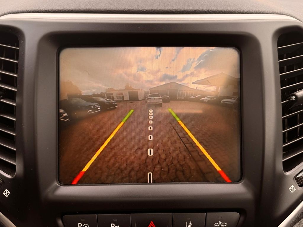 Jeep Cherokee 2016