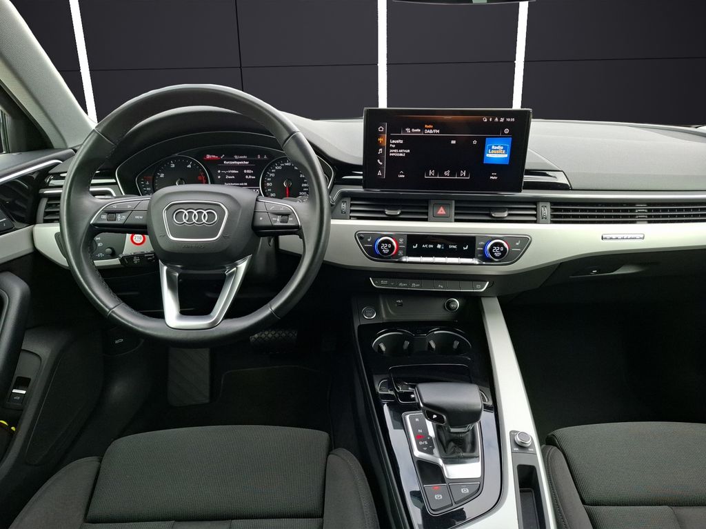 Audi A4 2021