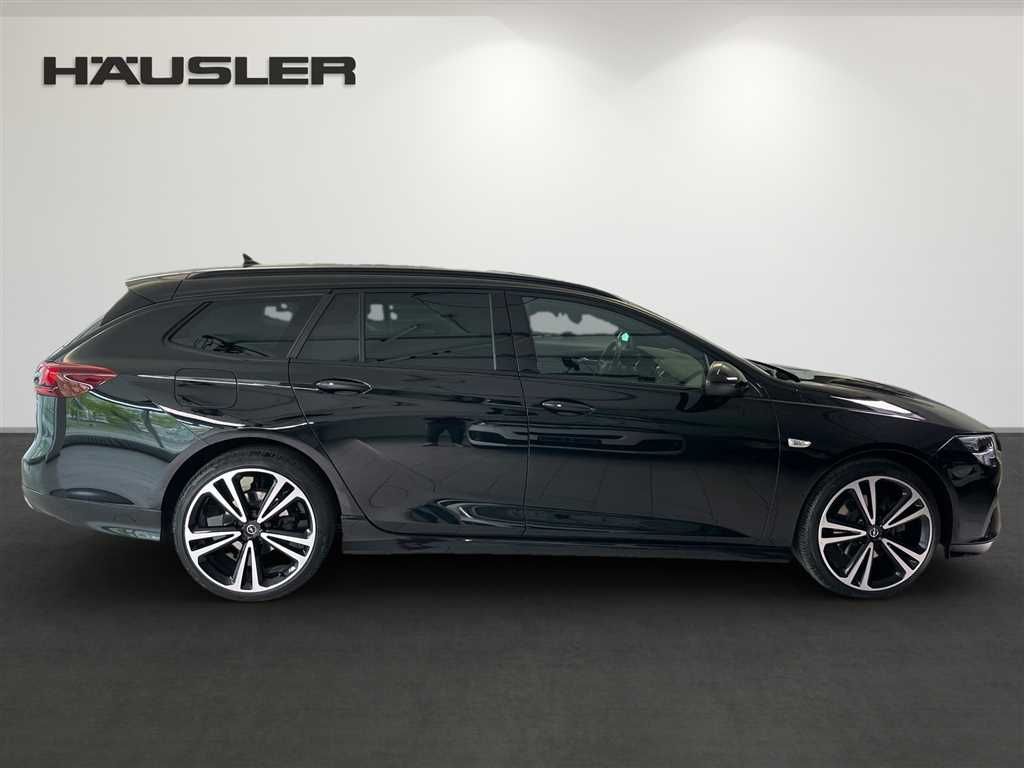 Opel Insignia 2022