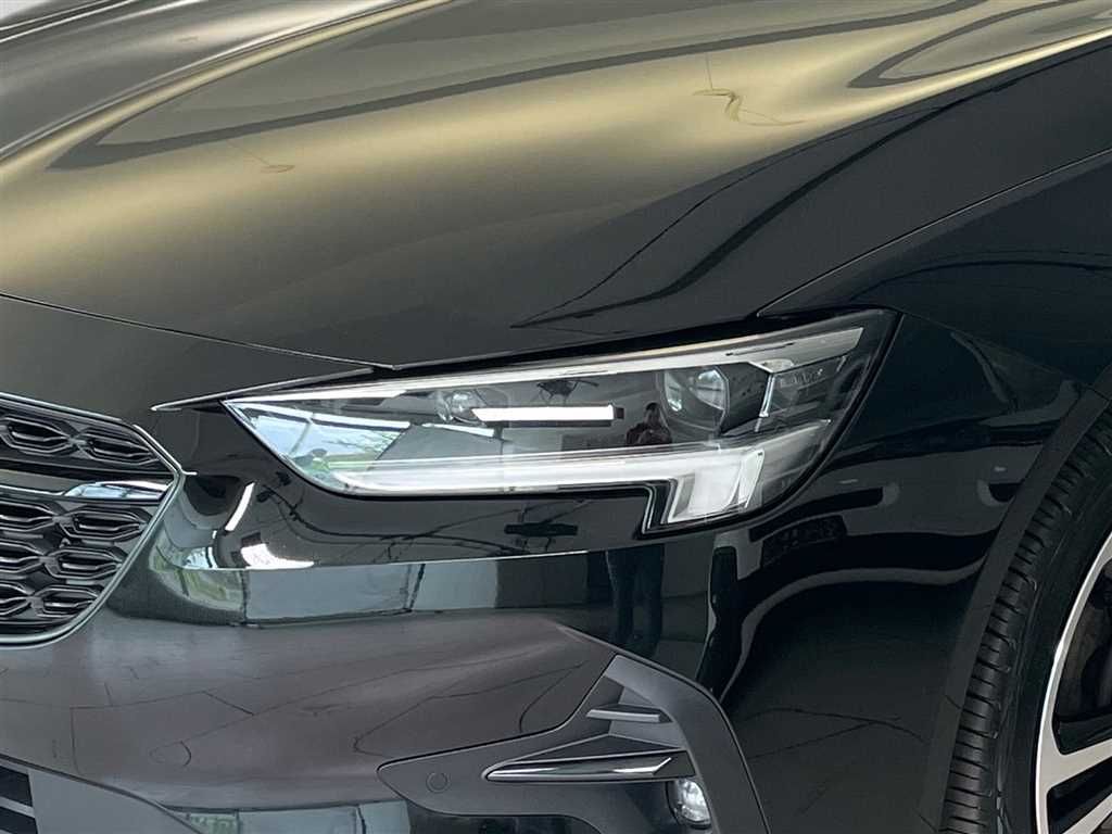 Opel Insignia 2022
