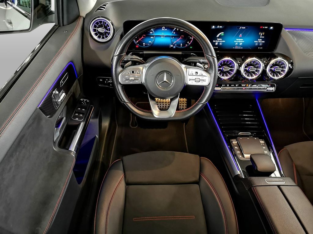 Mercedes-Benz GLA 180 2021