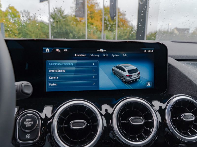 Mercedes-Benz B 200 2024