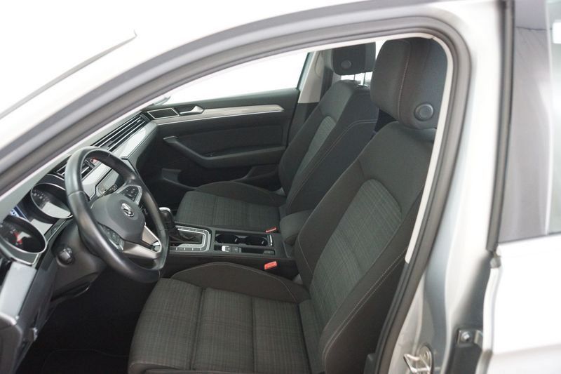 Volkswagen Passat 2020